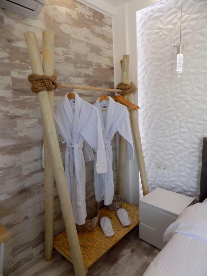 Petite Palace Aristotelous 8 テッサロニキ エクステリア 写真